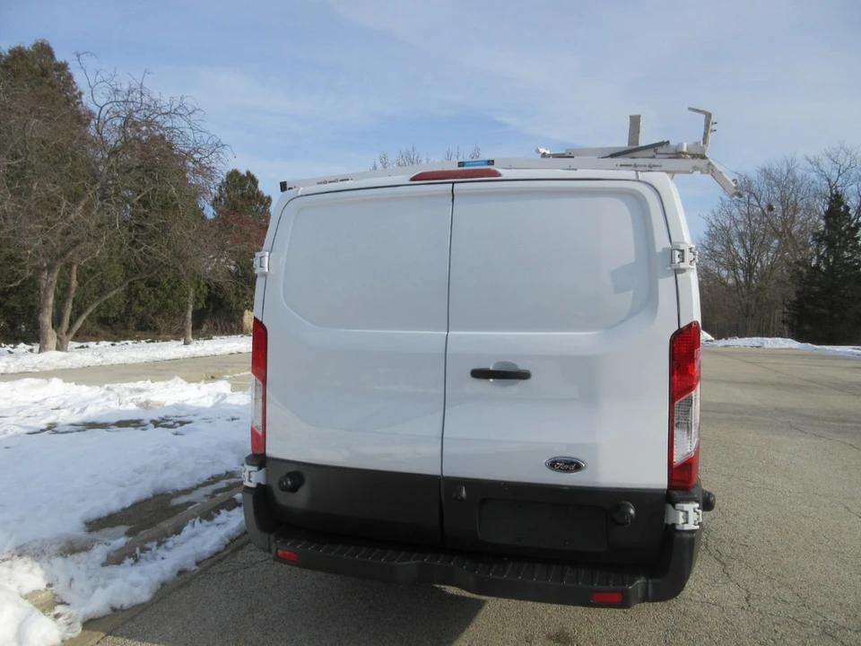 2017 Ford Transit - Image 9 of 21
