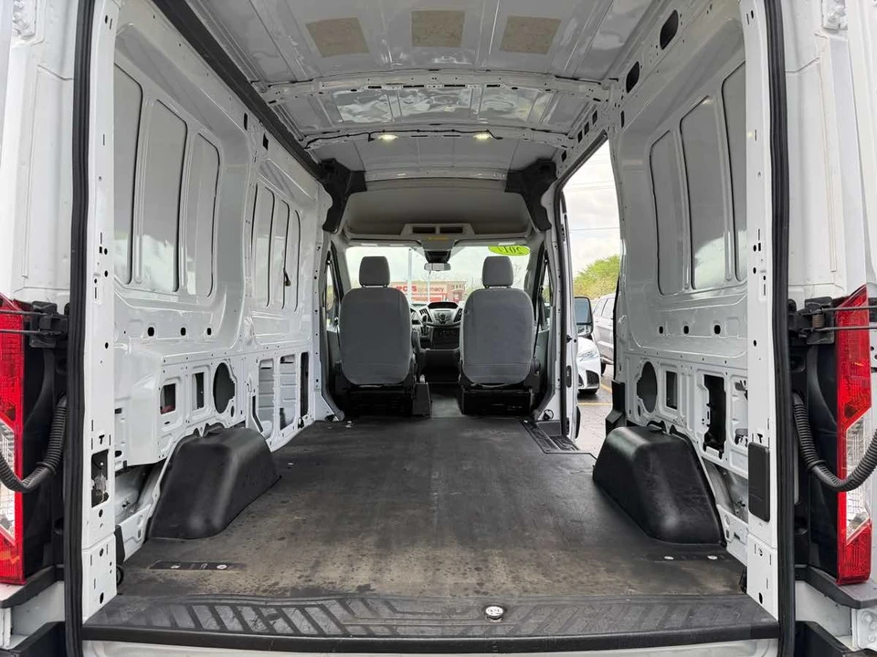 2017 Ford Transit - Image 16 of 28