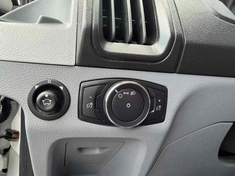 2017 Ford Transit - Image 28 of 28