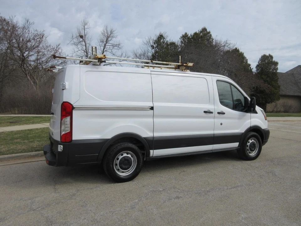 2017 Ford Transit - Image 8 of 21