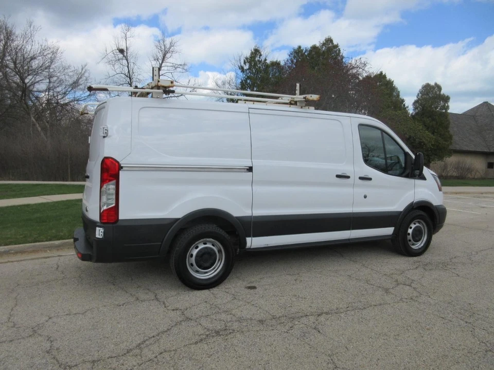 2017 Ford Transit - Image 8 of 21