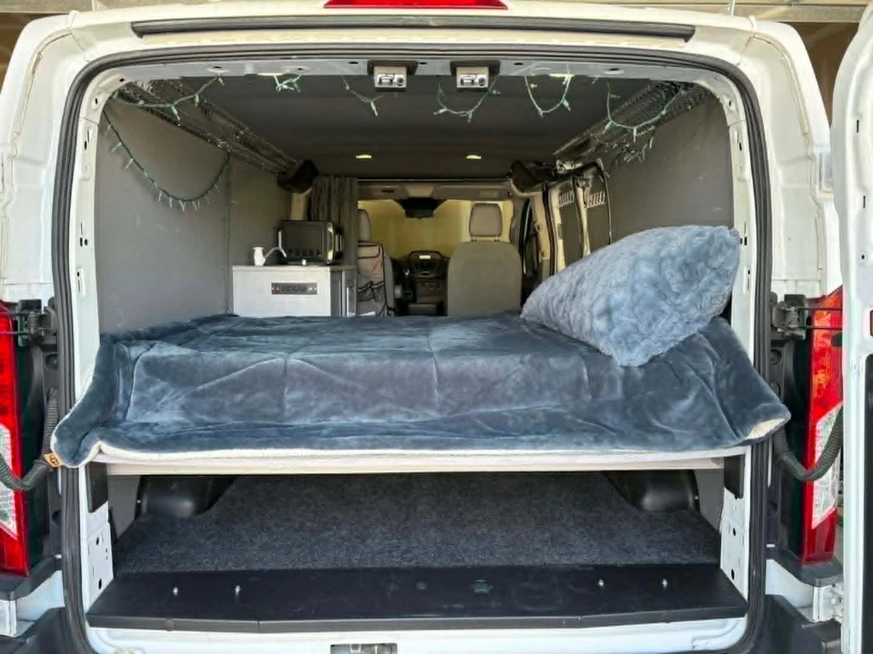 2017 Ford Transit - Image 16 of 19