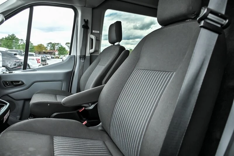 2017 Ford Transit - Image 17 of 25