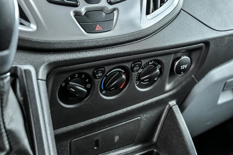 2017 Ford Transit - Image 24 of 25