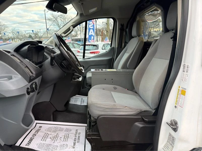 2017 Ford Transit - Image 9 of 12