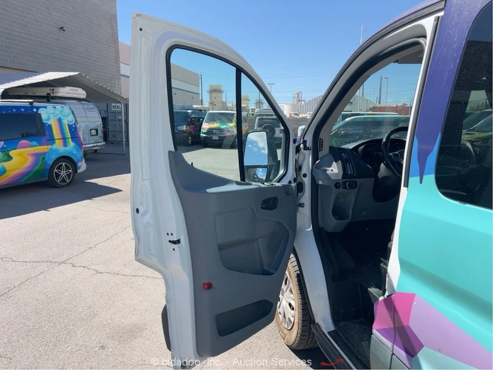 2017 Ford Transit - Image 11 of 12