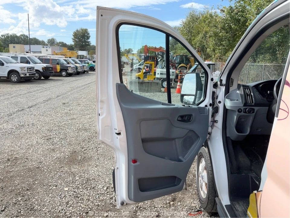 2017 Ford Transit - Image 11 of 12