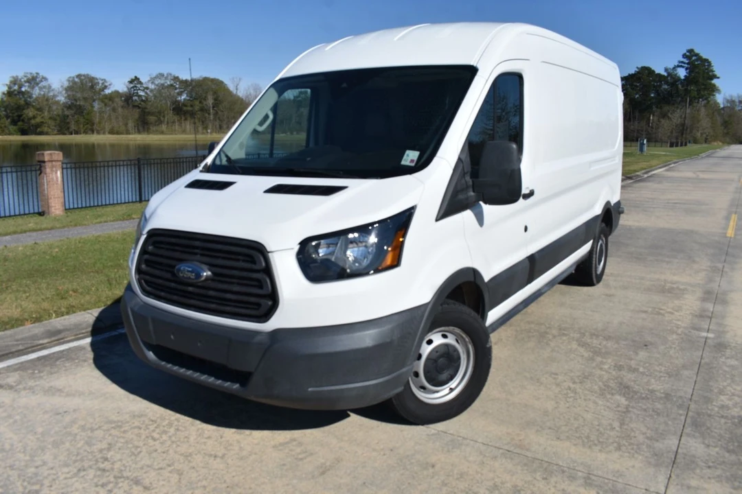 2017 Ford Transit - Image 2 of 12