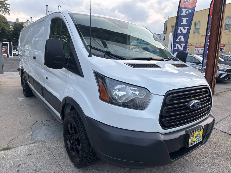 2017 Ford Transit - Image 2 of 21