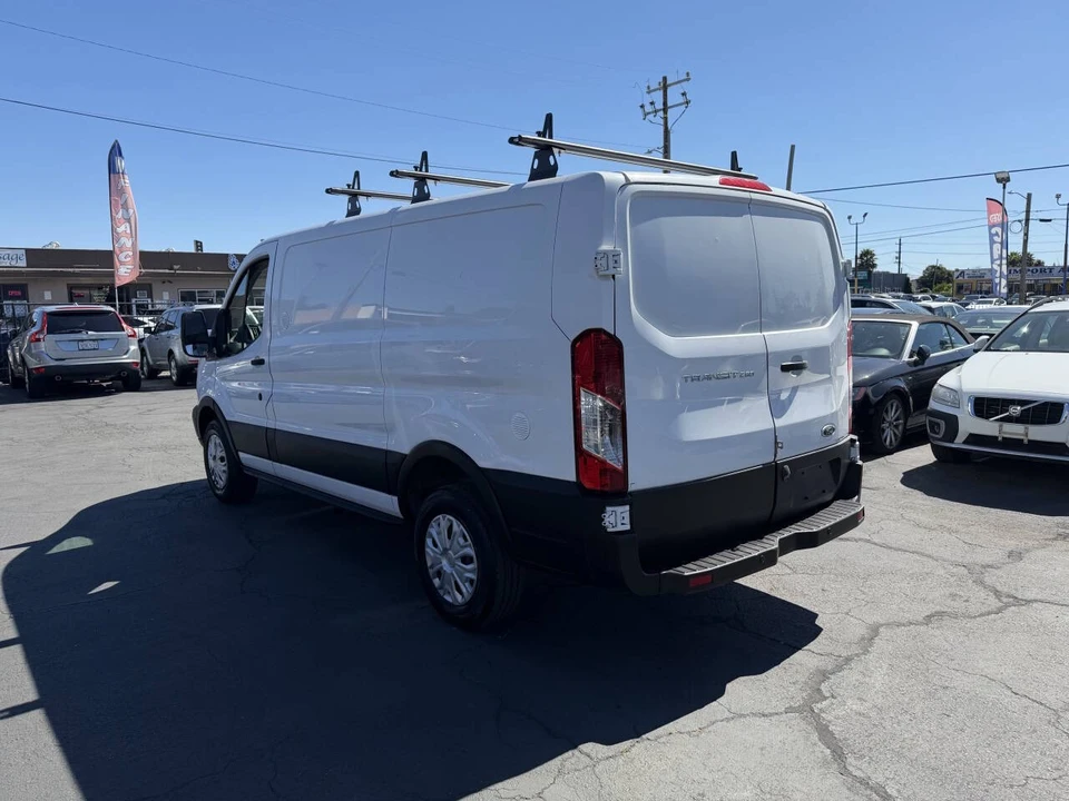 2017 Ford Transit - Image 4 of 17