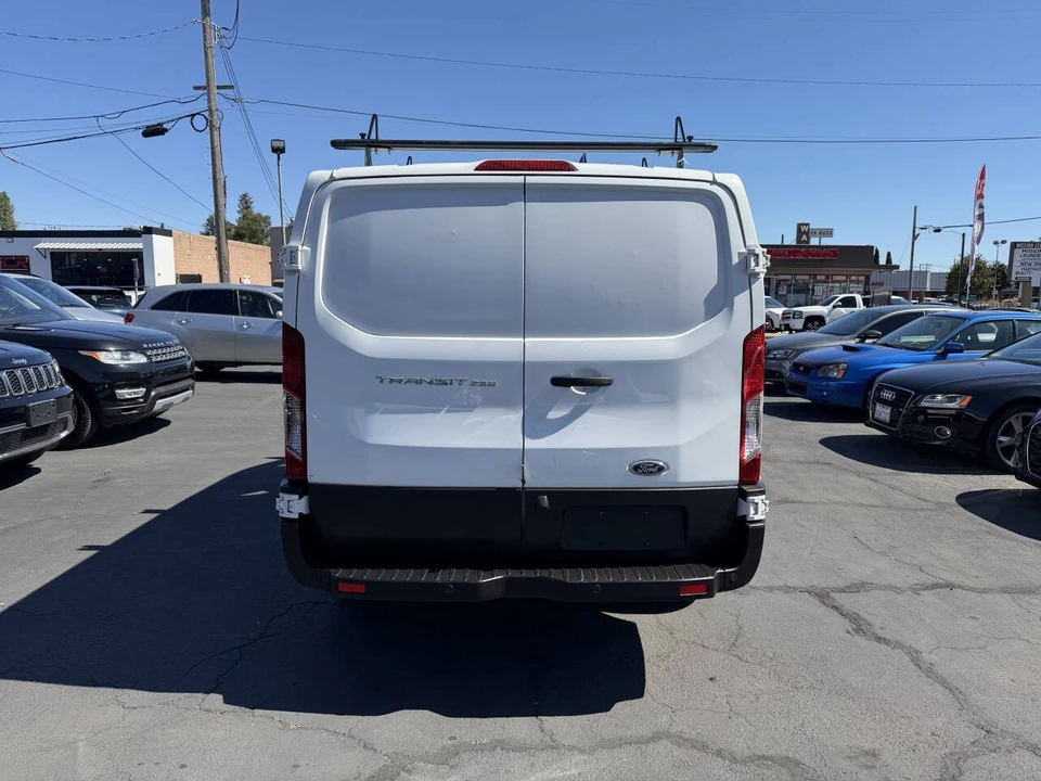 2017 Ford Transit - Image 5 of 17