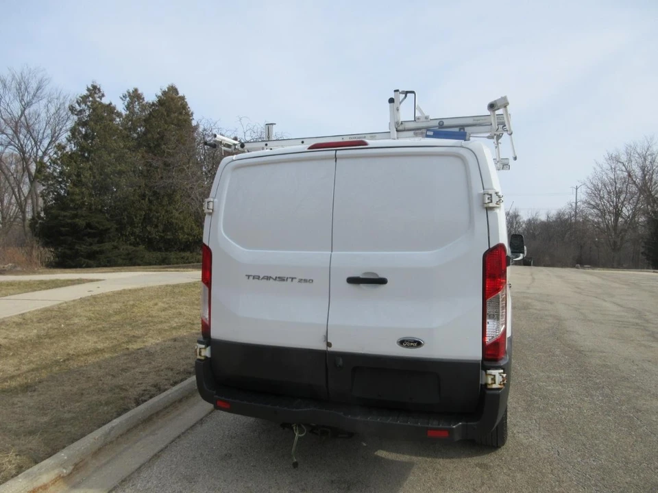 2017 Ford Transit - Image 18 of 21