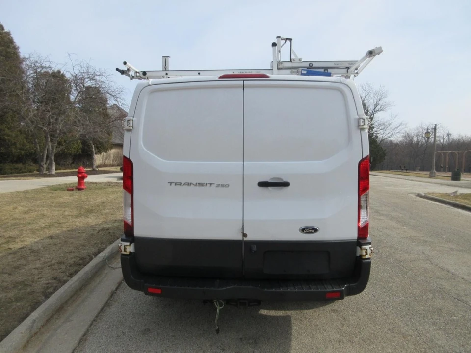 2017 Ford Transit - Image 11 of 21