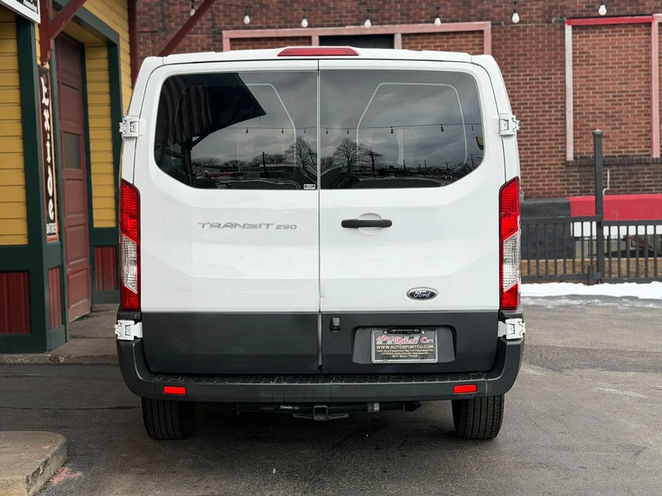 2017 Ford Transit - Image 5 of 21