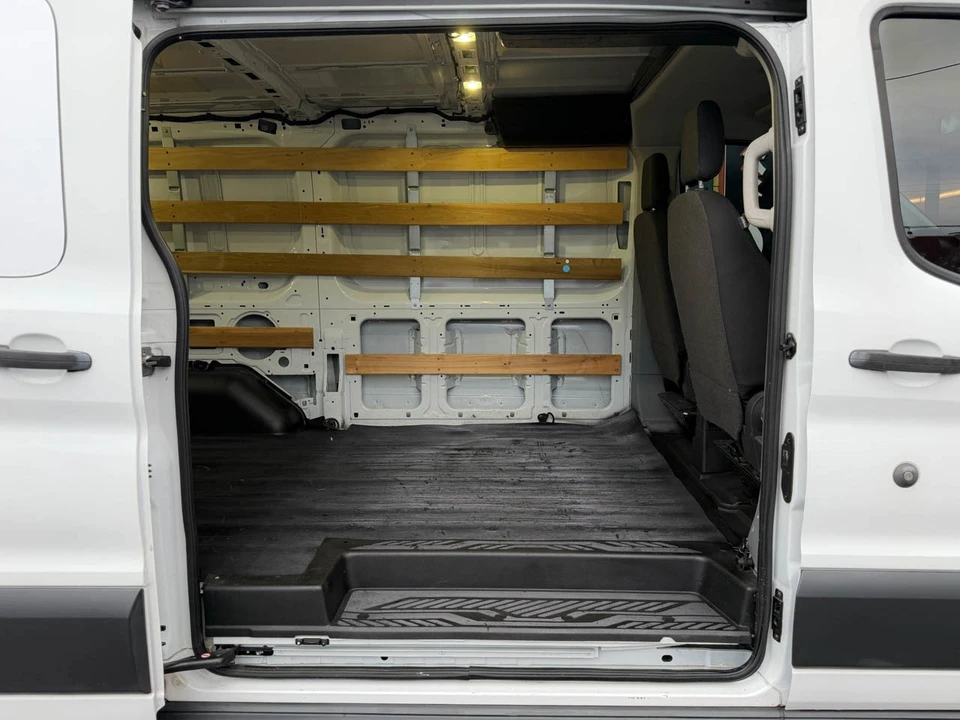 2017 Ford Transit - Image 7 of 21