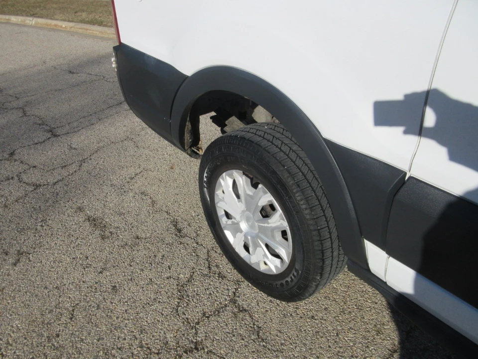 2017 Ford Transit - Image 13 of 21