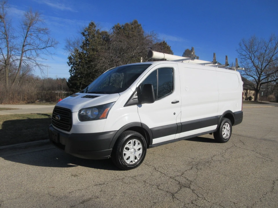 2017 Ford Transit - Image 2 of 21