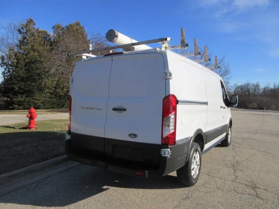 2017 Ford Transit - Image 9 of 21