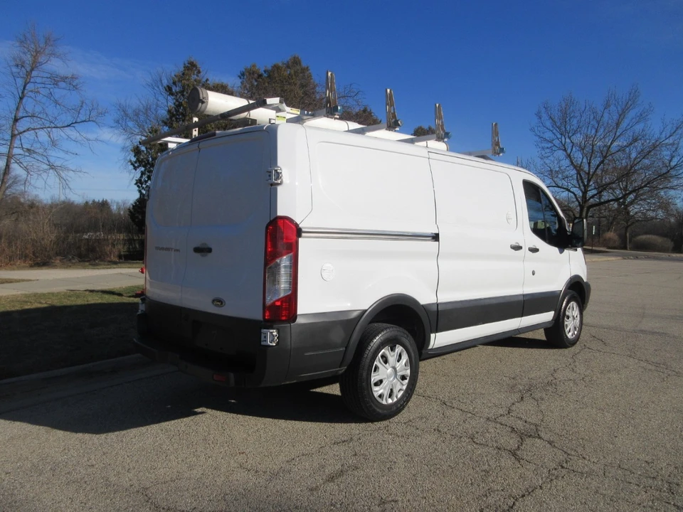 2017 Ford Transit - Image 8 of 21