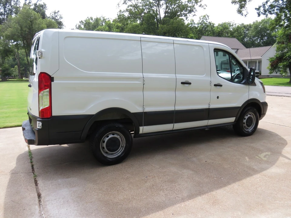 2017 Ford Transit - Image 9 of 12