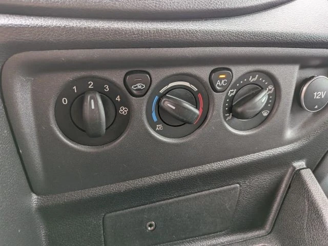 2017 Ford Transit - Image 19 of 21