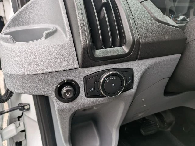 2017 Ford Transit - Image 16 of 21