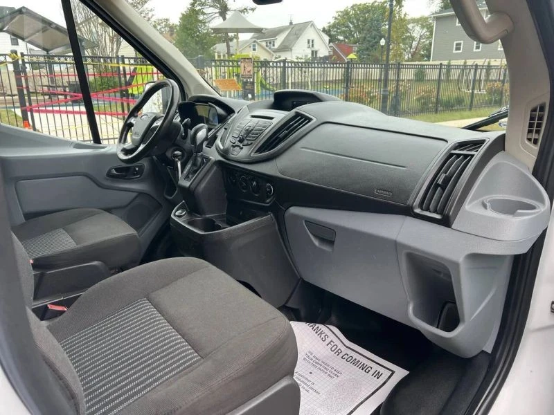 2017 Ford Transit - Image 9 of 12