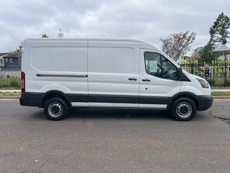 2017 Ford Transit - Image 8 of 12