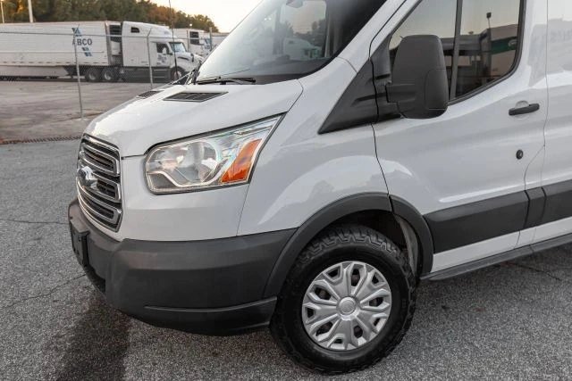 2017 Ford Transit - Image 3 of 21