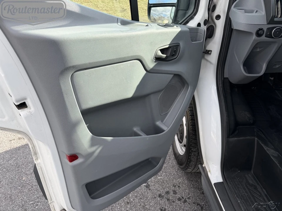2017 Ford Transit - Image 7 of 12
