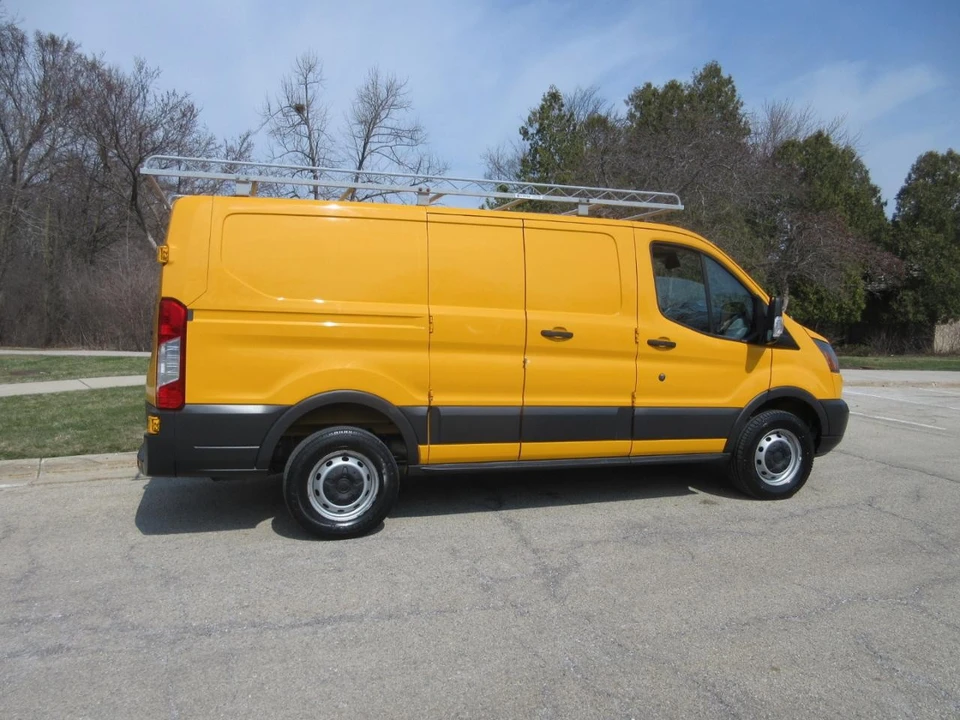 2017 Ford Transit - Image 8 of 31