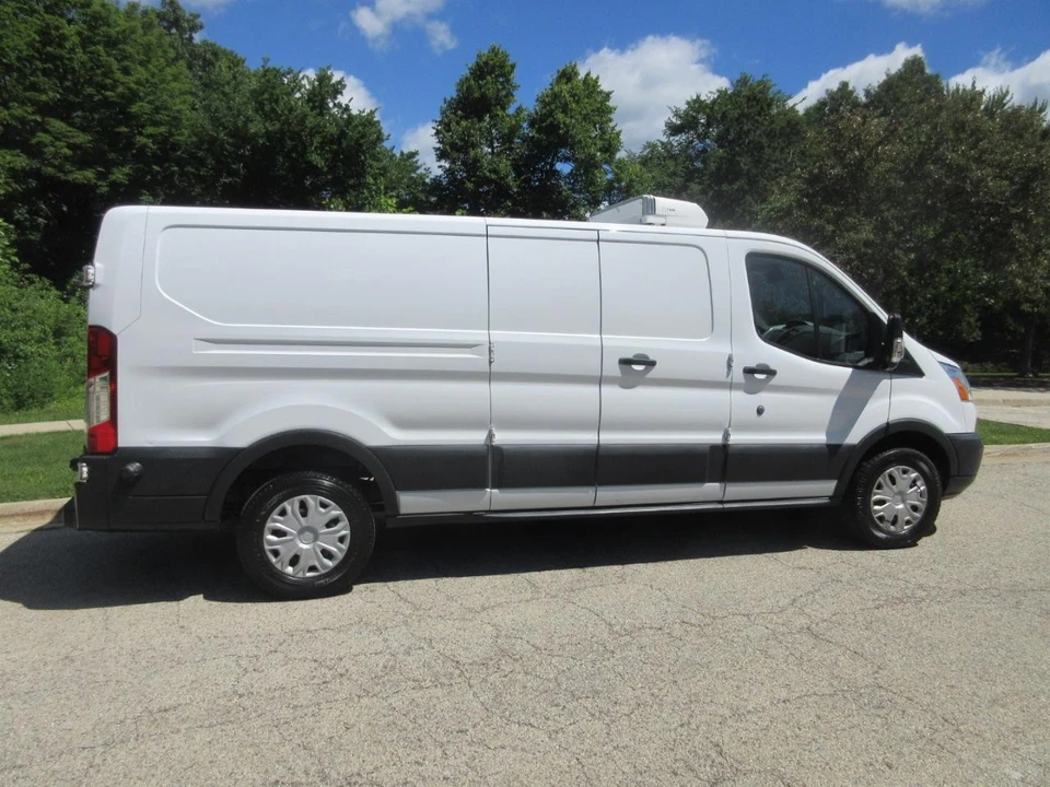 2017 Ford Transit - Image 8 of 31
