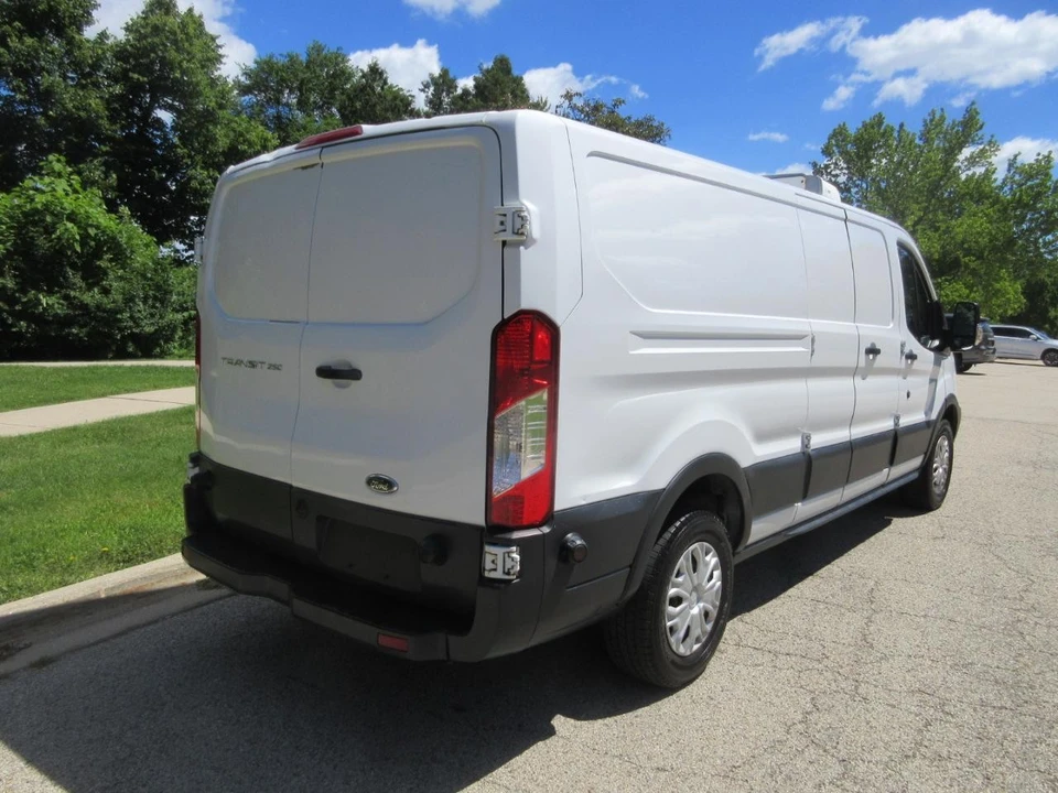 2017 Ford Transit - Image 11 of 31