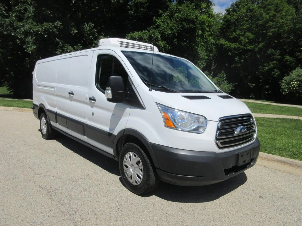 2017 Ford Transit - Image 2 of 31