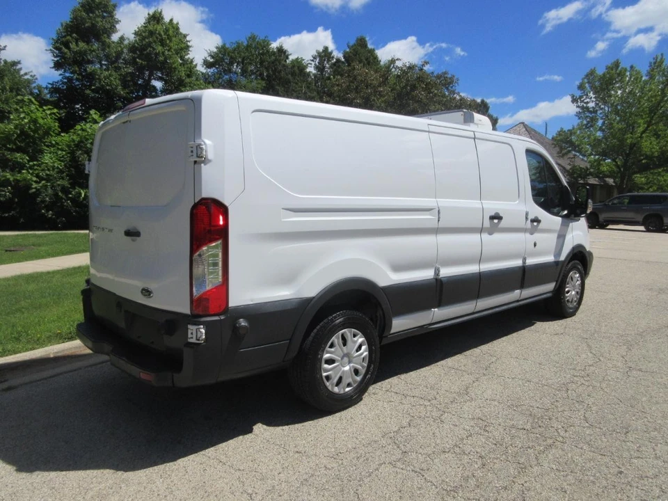 2017 Ford Transit - Image 10 of 31