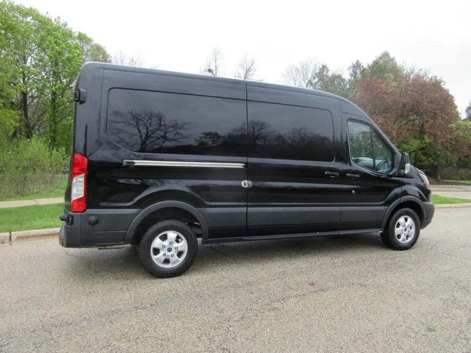 2017 Ford Transit - Image 9 of 31