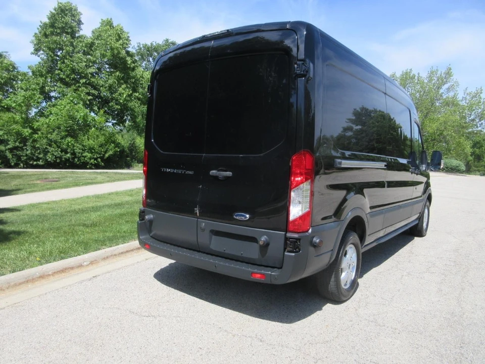 2017 Ford Transit - Image 9 of 31