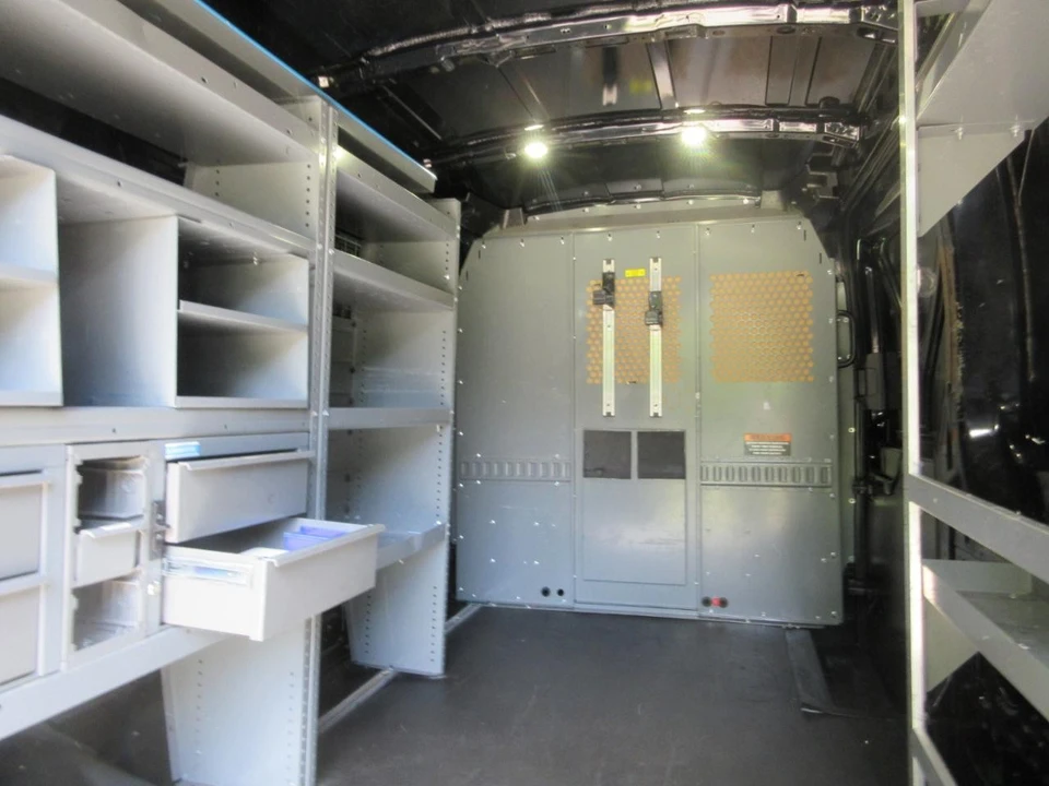 2017 Ford Transit - Image 13 of 31