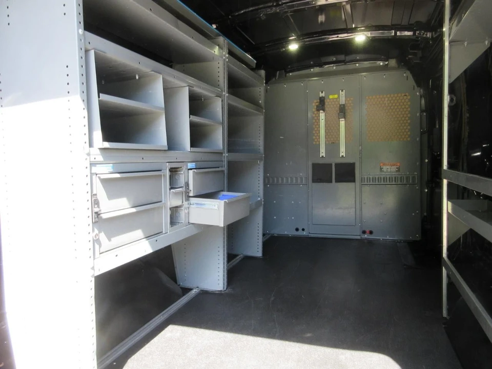 2017 Ford Transit - Image 11 of 31