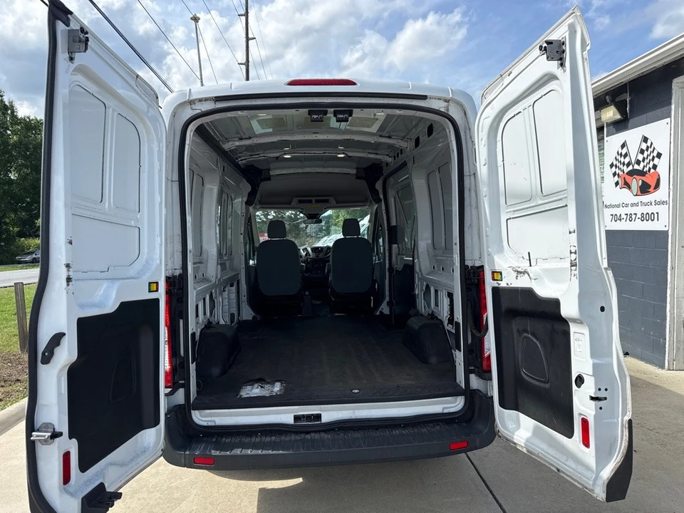 2017 Ford Transit - Image 5 of 15