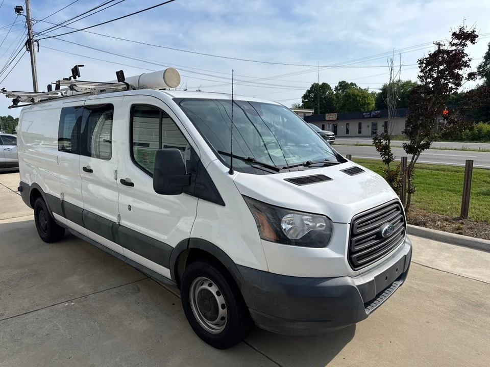 2017 Ford Transit - Image 5 of 20