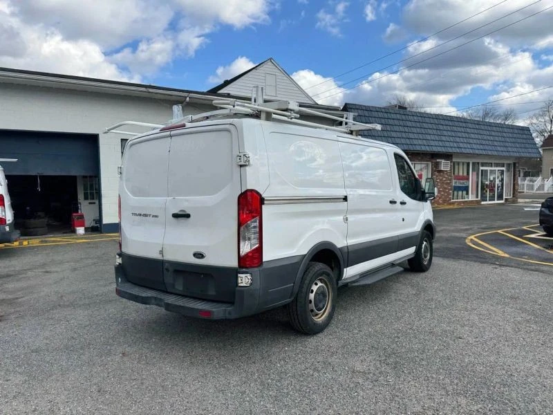 2017 Ford Transit - Image 8 of 12