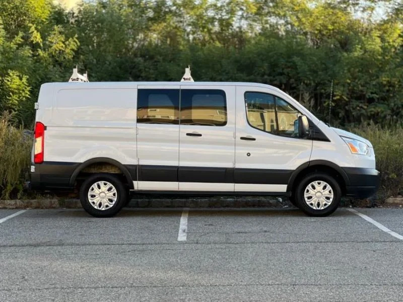 2017 Ford Transit - Image 9 of 12