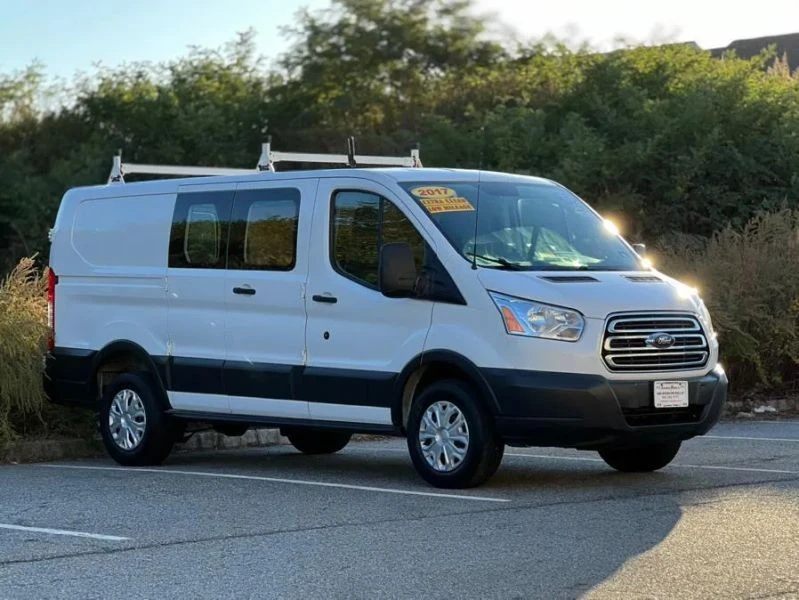 2017 Ford Transit - Image 2 of 12