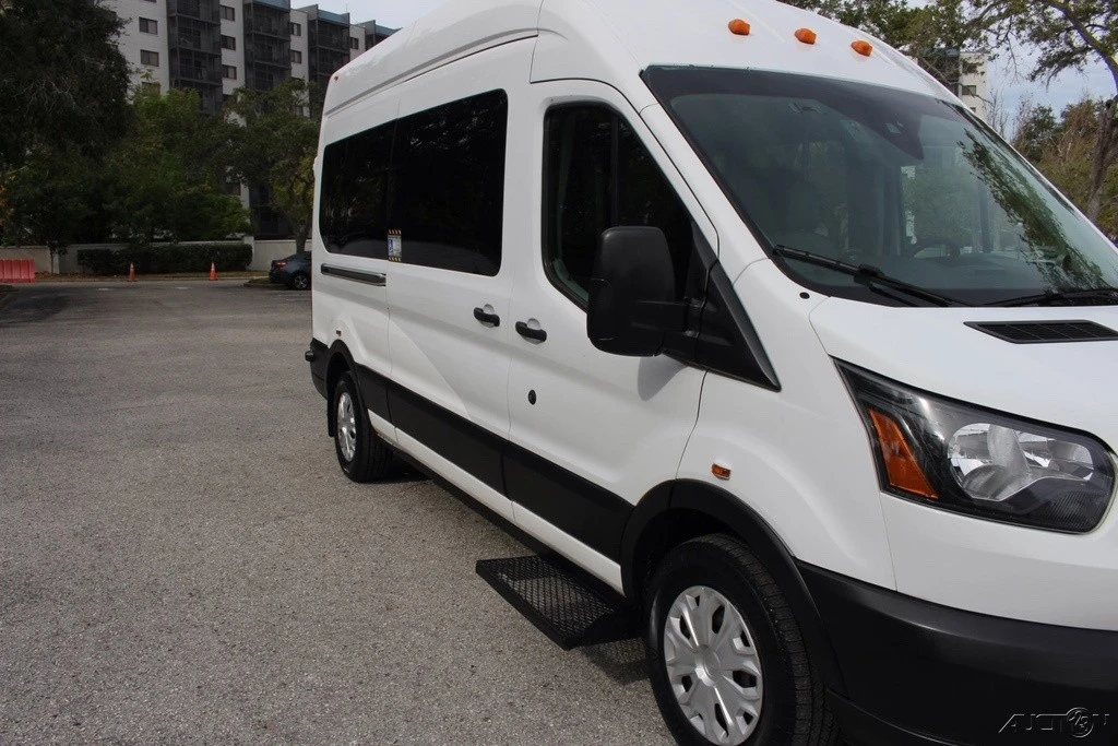 2017 Ford Transit - Image 17 of 24