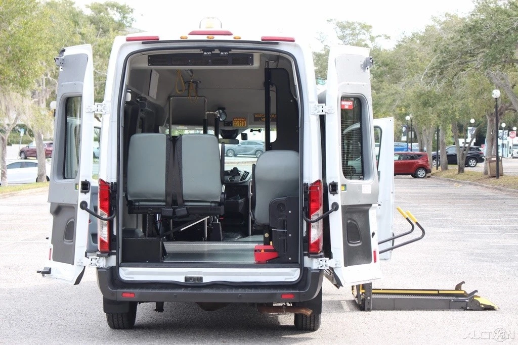 2017 Ford Transit - Image 6 of 24
