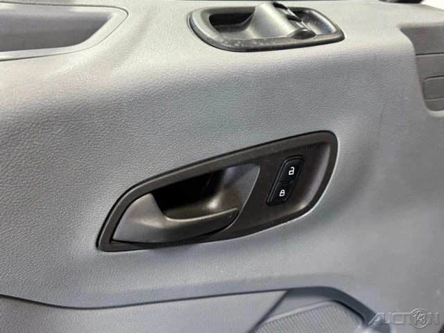 2017 Ford Transit - Image 10 of 12