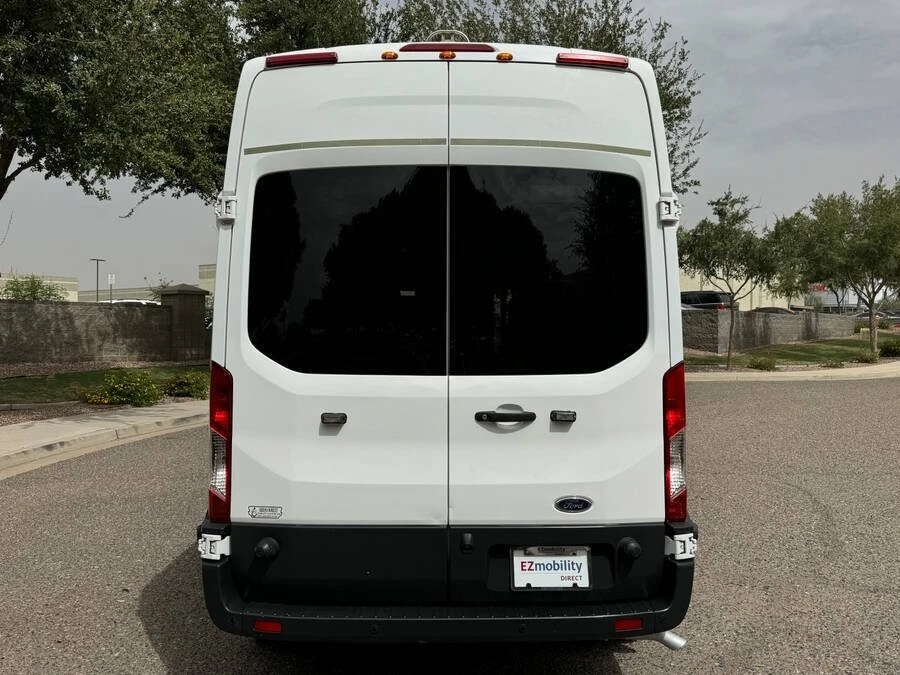 2017 Ford Transit - Image 15 of 16