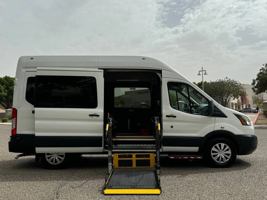 2017 Ford Transit - Image 3 of 16