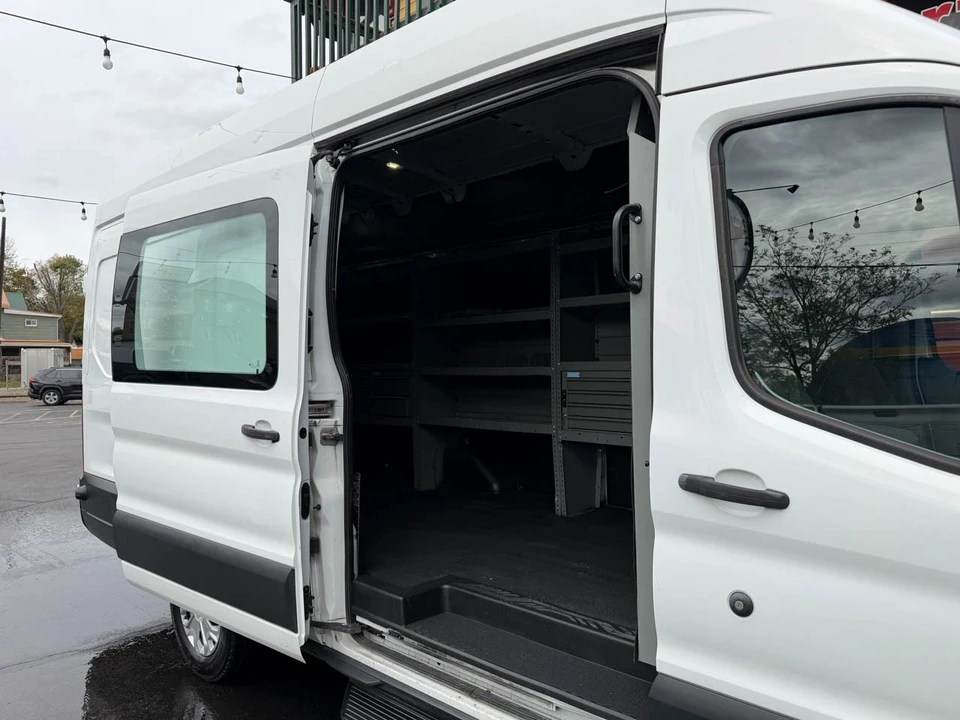 2017 Ford Transit - Image 8 of 12